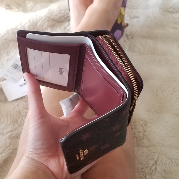 🍒NWT🍒 COACH POP STAR PRINT TRIFOLD WALLET - Picture 7 of 8